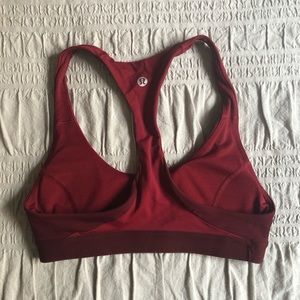 Lululemon red and burgundy two tone sports bra